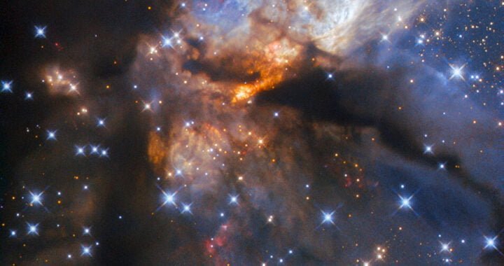 https://cdn.esahubble.org/archives/images/large/potw2340a.jpg